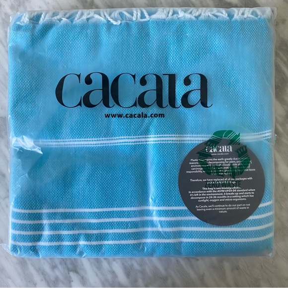 CACALA Turkish Beach Towel - Picture 3 of 6